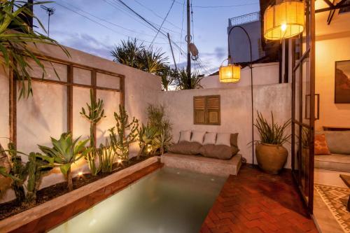 Rumah Mimosa, Bali