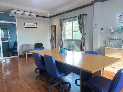 24 Hostel Donmuang