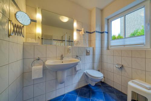 Wissers Hotel - image 3