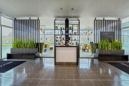 大堂, 施羅斯公園酒店 (Hotel am Schlosspark) in 古斯特羅