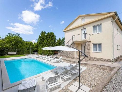 Joy Comfortable holiday residence