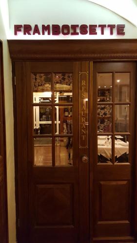Locomotion Hotel - image 11