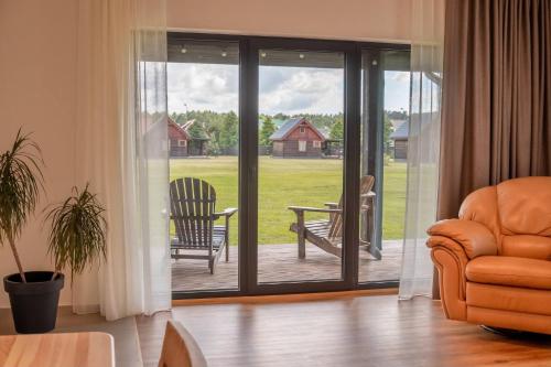 陽台/露台, Dzintarmāja (Dzintarmaja) in 帕維洛斯塔