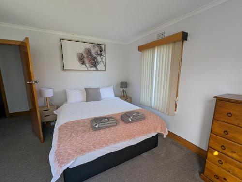 Devonport's Relax at Manning photo 4