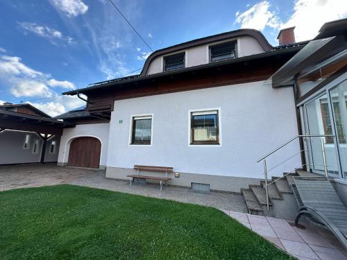 Viesnīcas āriene, Villa Racing - Privatzimmer in Spielberg in Spielberg