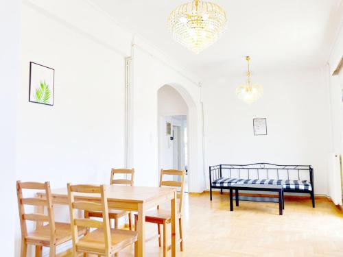 Elterra 23 Near Niarchos Park