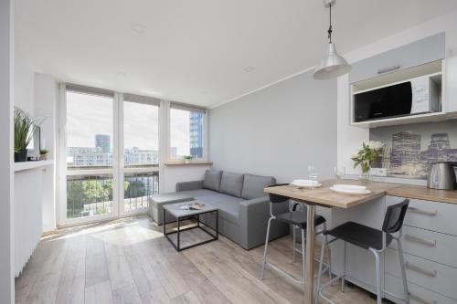 Comfort & Style City Center Apartments by Noclegi Renters, Warsaw