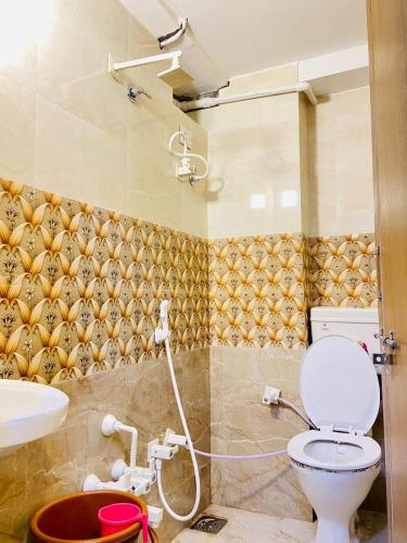 Hotel Alexa - Satellite Prahladnagar, Ahmedabad, Ahmedabad (foto 8)