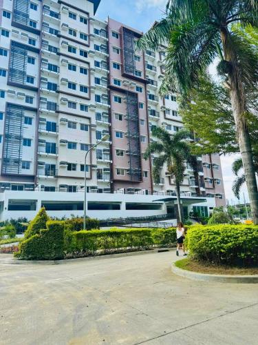 Exterior view, ADI HIDEAWAY STAYCATION AT MATINA ENCLAVES 2BR near Mila Eatery