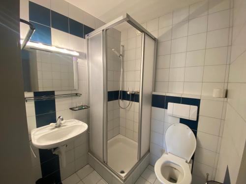 Quadruple Room with Shared Bathroom
