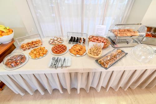 Saint Constantine Hotel - image 12