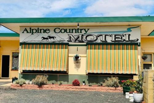 . ALPINE COUNTRY MOTEL plus FREE COFFEE