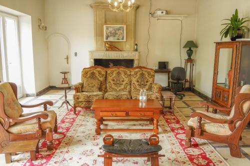 共用Lounge/電視區, Chateau Eck in 拉布雷德