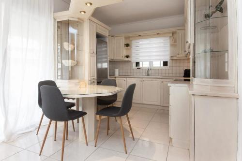 Faliro 2 Bd Escape Modern Living Redefined