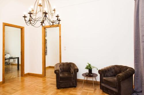 Experience Luxury and Comfort in the Heart of Kolonaki - image 11