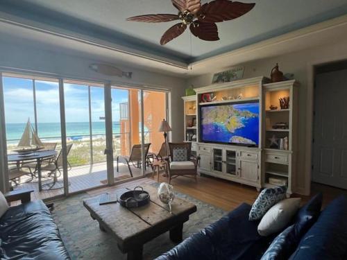Sea La Vie at Bradenton Beach Club Unit C in Bradenton Beach, USA