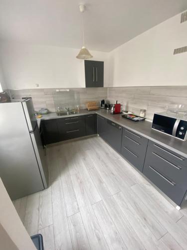 Chez Suzanne in แซ็ง-แปร์-ซูร์-ลัวร์