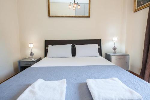 Amazing apartment at Exarcheia - image 13