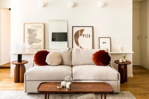 Air Conditioned Family Apartment with 2 bedrooms and 2 bathrooms - image 8