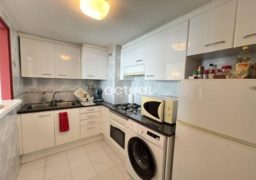Two-Bedroom Apartment image 5