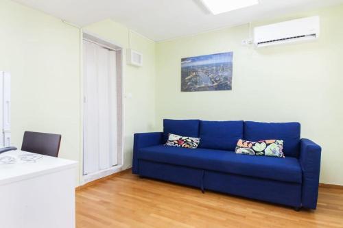Classic Retire with Outstanding Lycabettus View - image 3