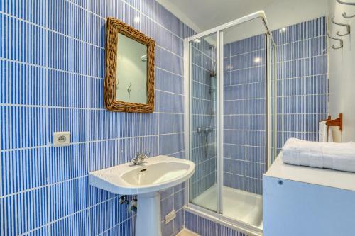 Mas des Cypres-Ensemble de 4 Mazets Mas des Cypres-Ensemble de 4 Mazets