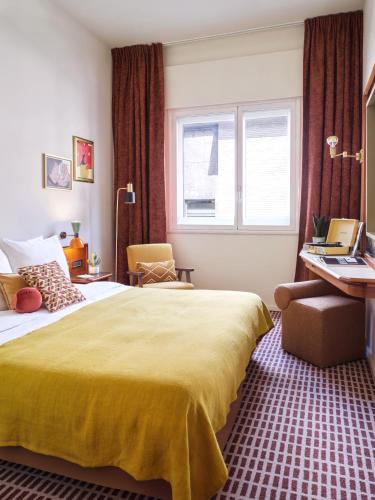 room detail thumbnail 0