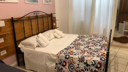 In the Center Guest House - image 7