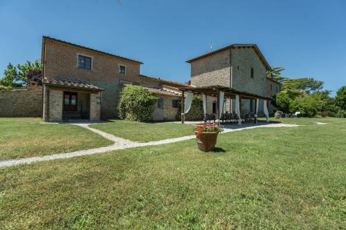 NONNO FERNANDO 18&4, Emma Villas