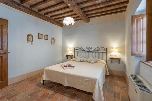 NONNO FERNANDO 18&4, Emma Villas