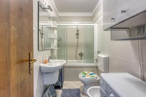 Apartment image 10