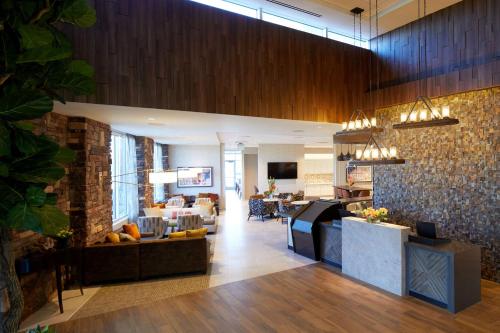 Hyatt Place Las Vegas at Silverton Village, Las Vegas (photo 10)