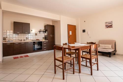 One-Bedroom Apartment (4 Adults)