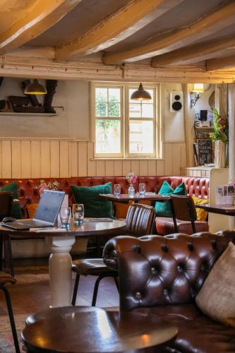 Restaurant, The Windmill in Hollingbourne