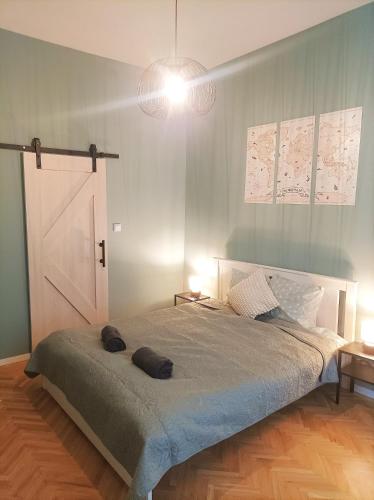 H30 Budapest Central Apartment - Tap to explore photos