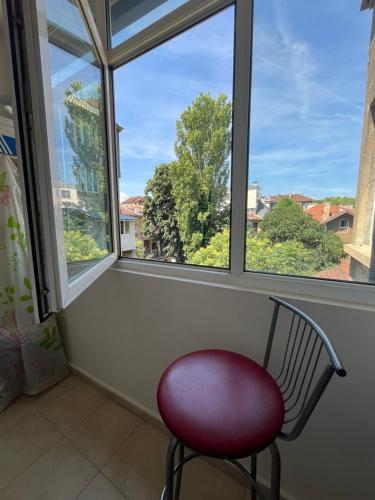 Elegance on a Budget - Rooms for Rent in Sofia Center – Sofia, NY