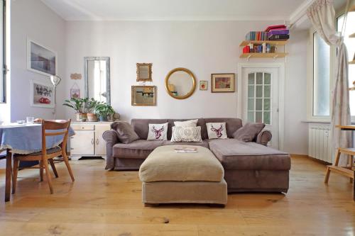 Cozy Esquilino - My Extra Home - Tap to explore photos