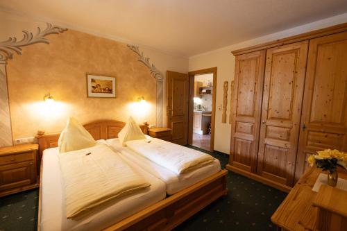 One-Bedroom Apartment (2 - 4 Adults)