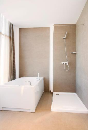 Hotel Sercotel Plana Parc - image 9