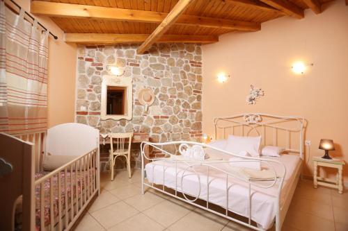 Madlen Apartments