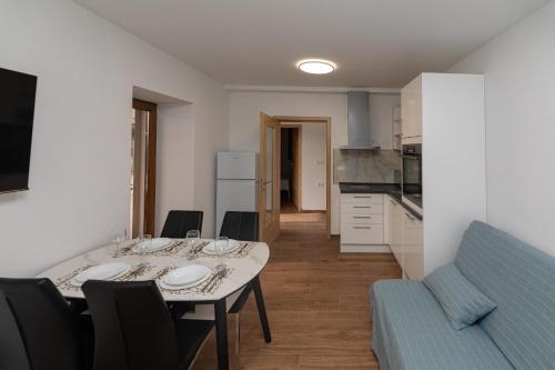 Удобства, Apartma Oljka in Анкаран