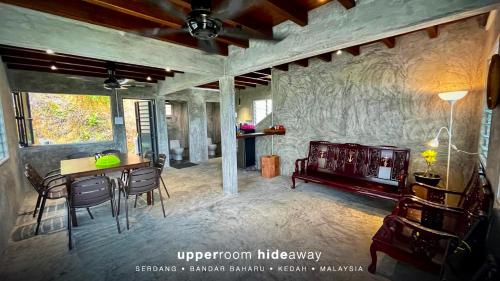 Upper Room Hideaway Upper Room Hideaway