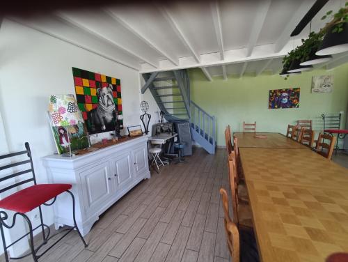 L'atelier mazé milon gîte à louer Fontaine-Milon