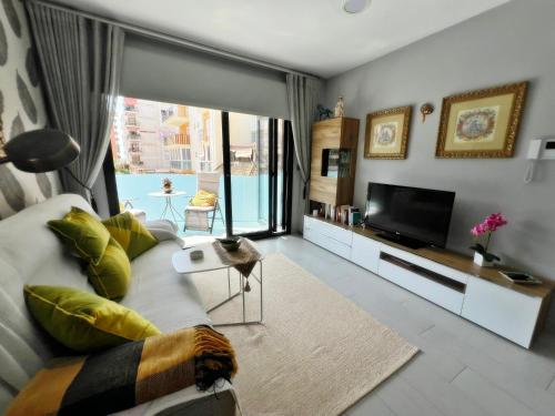 Luxury and new apartment in beach area - image 5