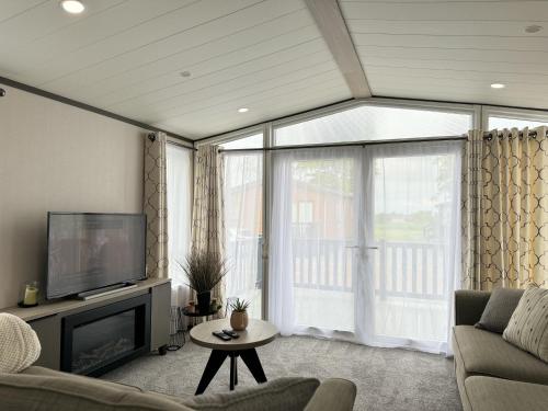 Зовнішній вигляд готелю, Hot Tub Lodge 41 Cameron, St Andrews in Largo Ward
