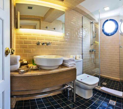 Triple Room image 2