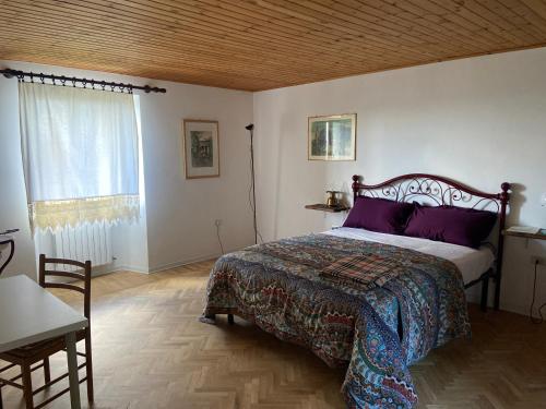 Stanza nel bosco alla Canova di Biforco chambre d'hôte Portico di Romagna