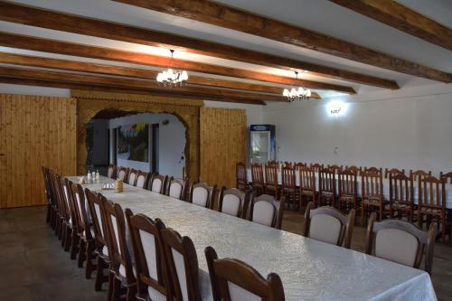 Conacul Cosăului - image 3