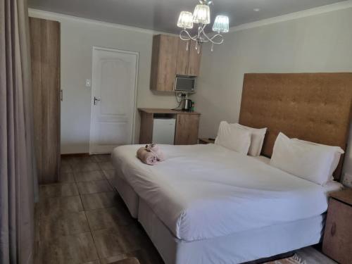1 queen bed