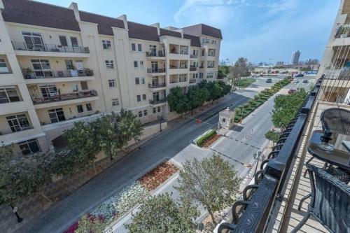 Peaceful 1 Bedroom Apartment in Motor City Dubai - image 6